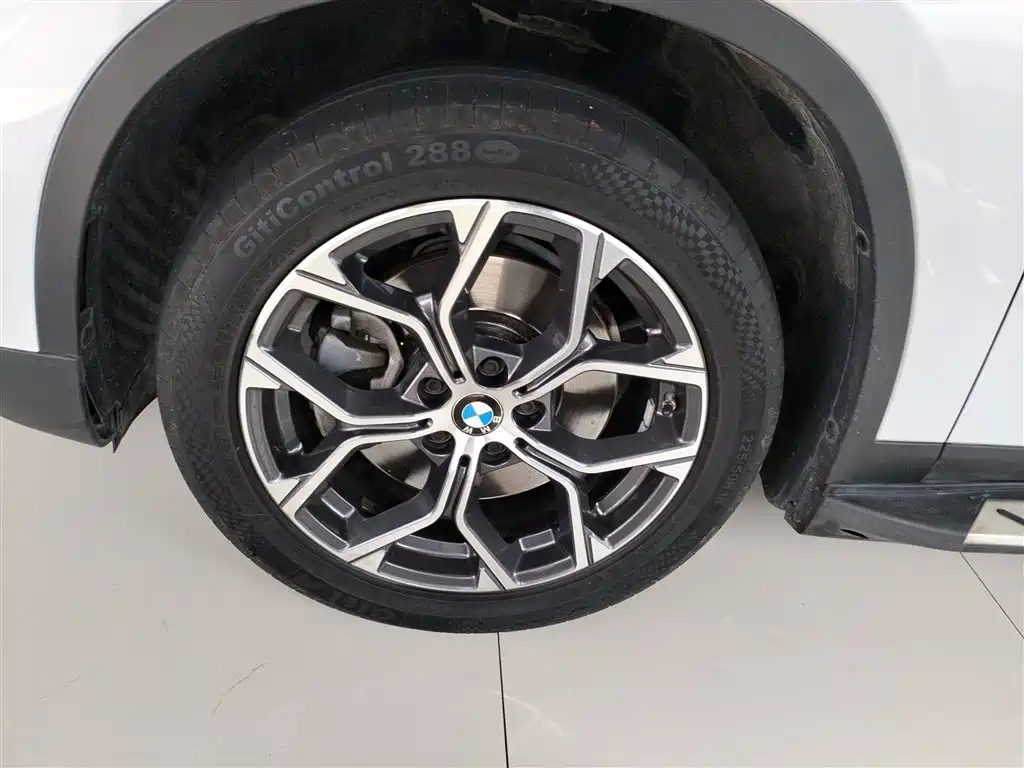 BMW X1 — фото 22