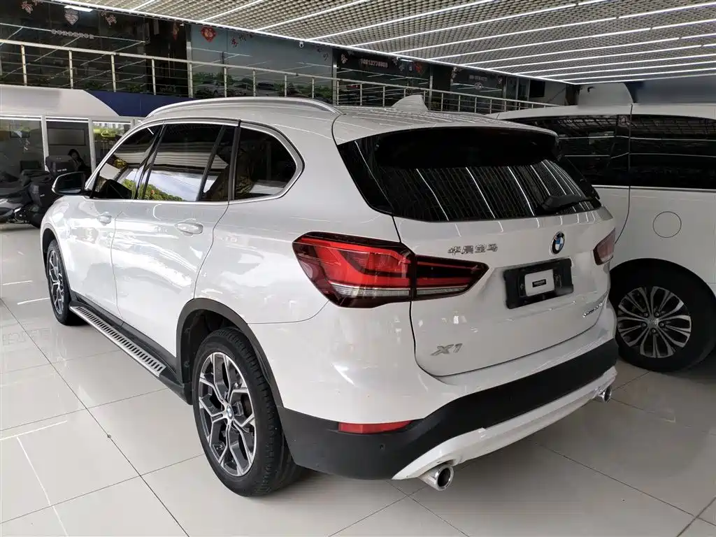 BMW X1 — фото 4