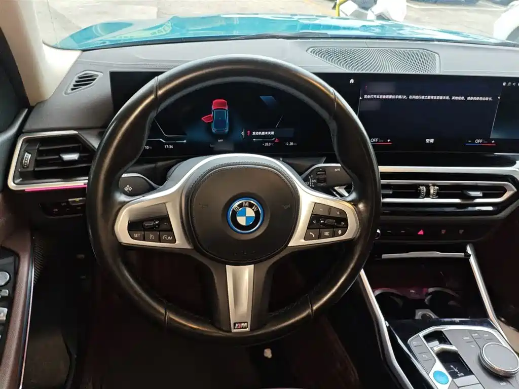 BMW i3 — фото 4