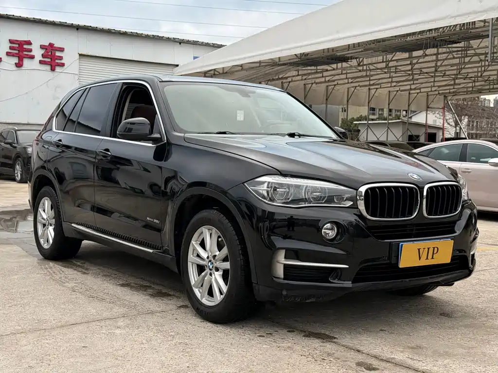 BMW X5 (Import) — фото 3