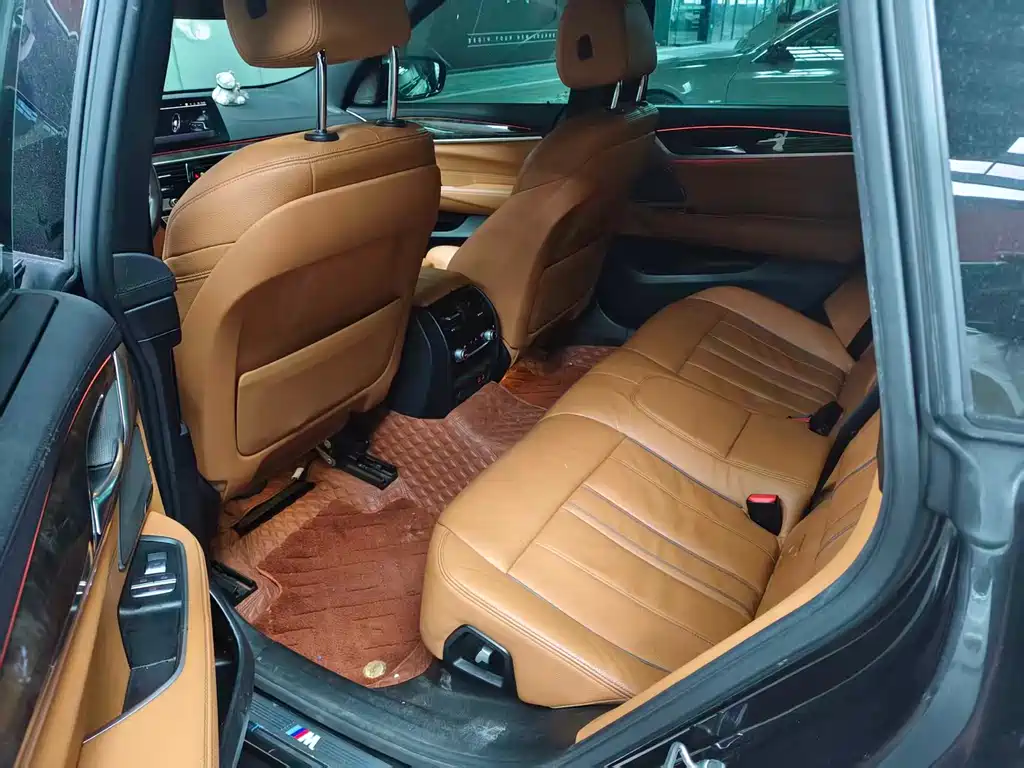 BMW 6 Series GT — фото 9