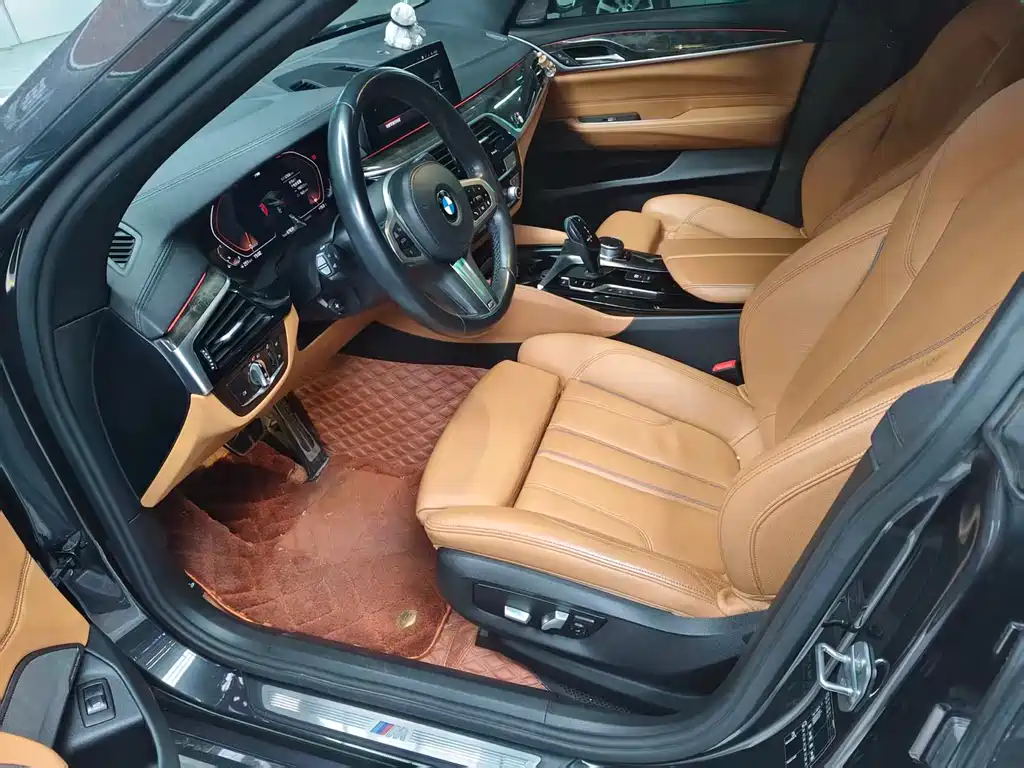 BMW 6 Series GT — фото 10
