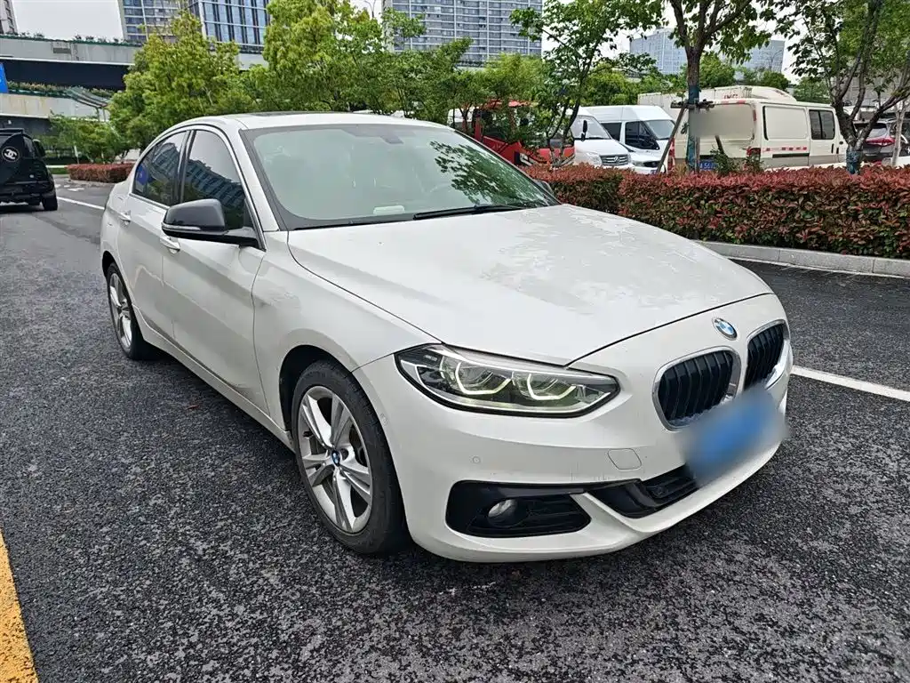 BMW 1 Series — фото 21