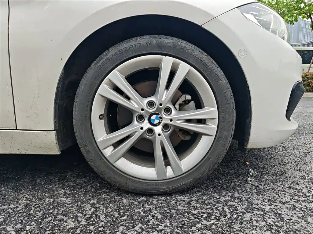 BMW 1 Series — фото 25