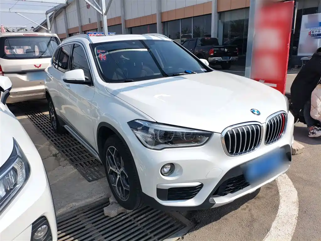 BMW X1 — фото 4