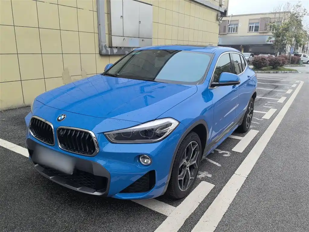 BMW X2 (Import) — фото 2