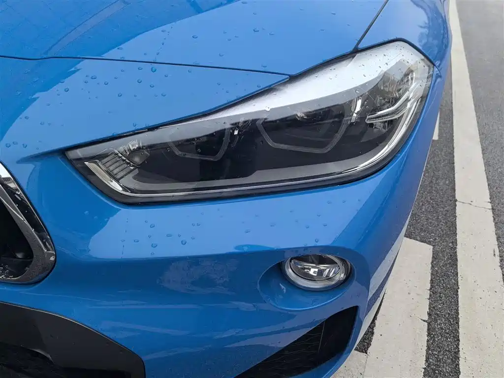 BMW X2 (Import) — фото 24