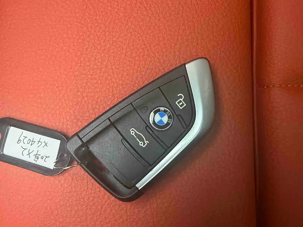 BMW X2 — фото 9