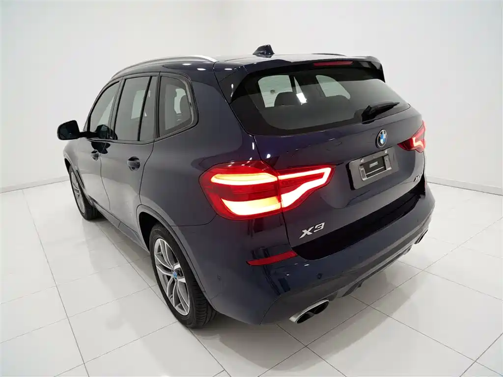 BMW X3 — фото 5