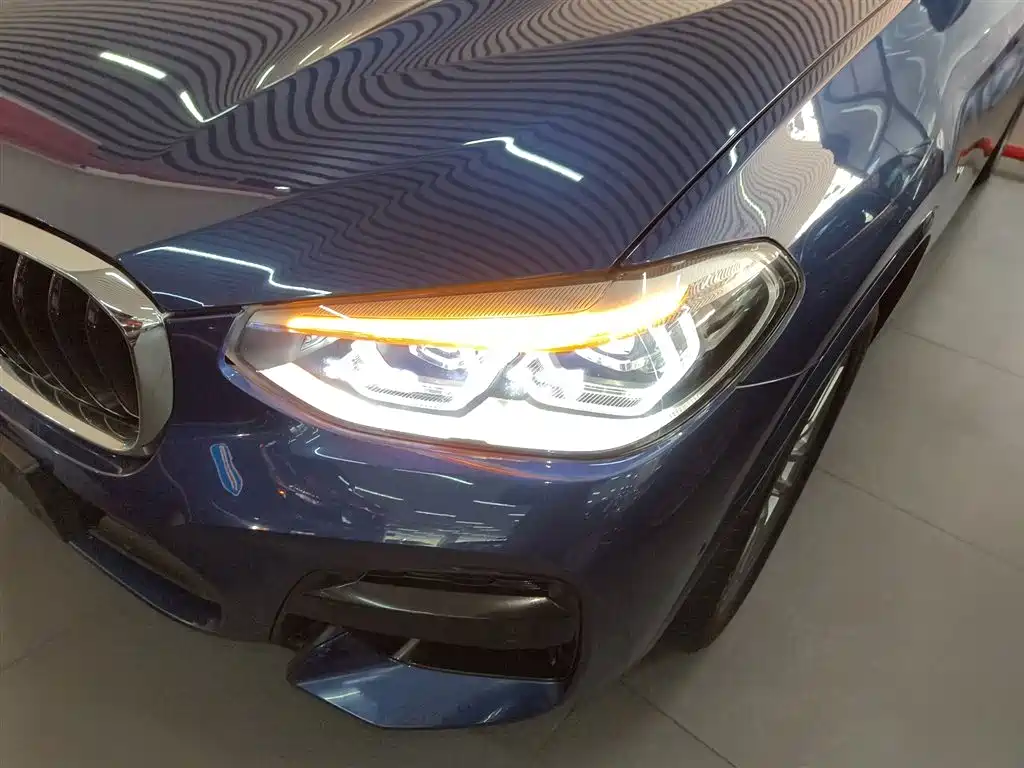 BMW X3 — фото 24