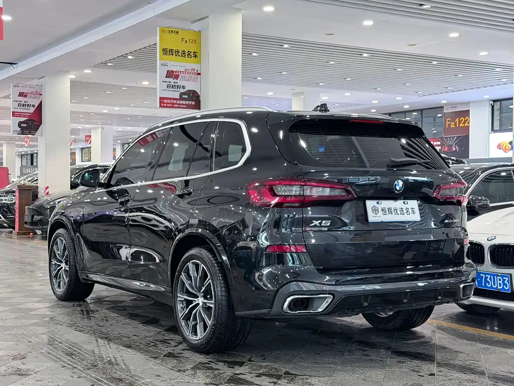BMW X5 (Import) — фото 4