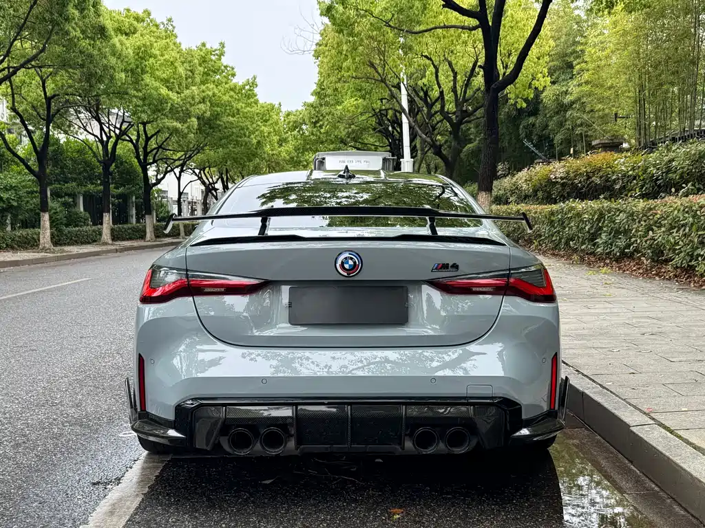 BMW M4 — фото 5
