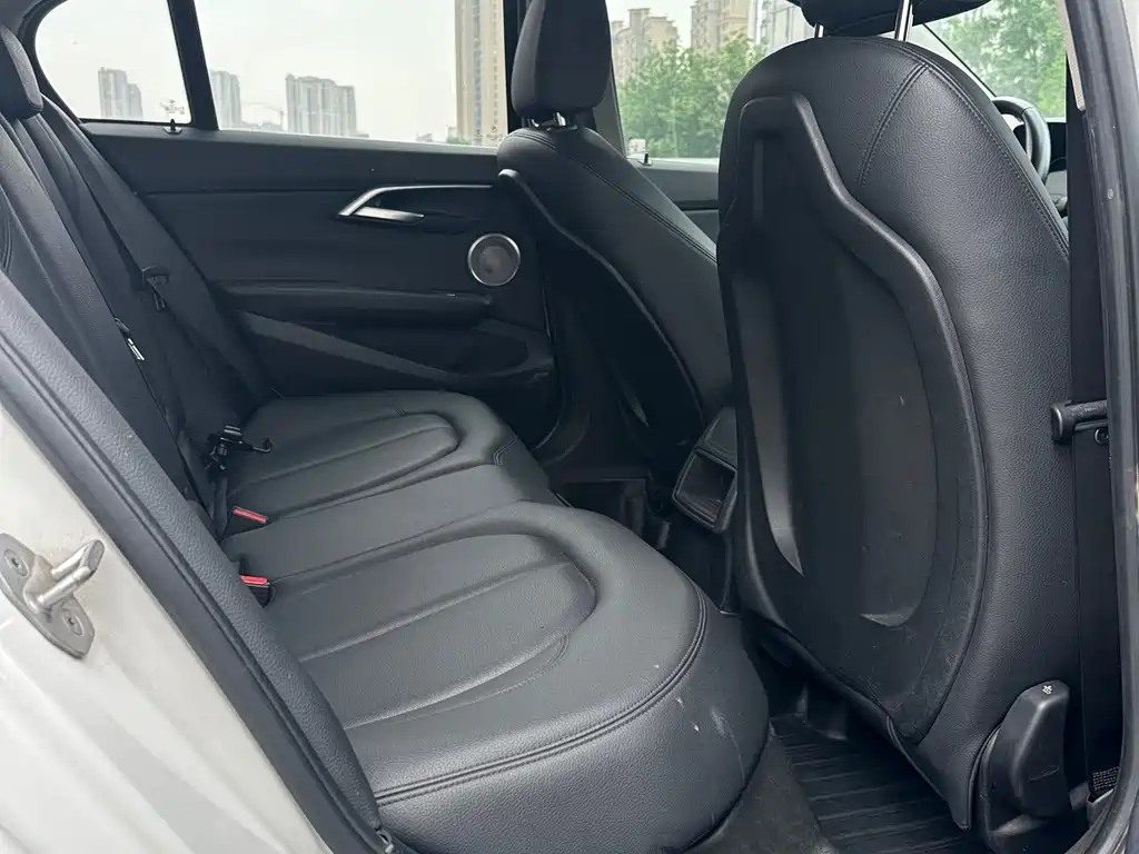 BMW 1 Series — фото 17