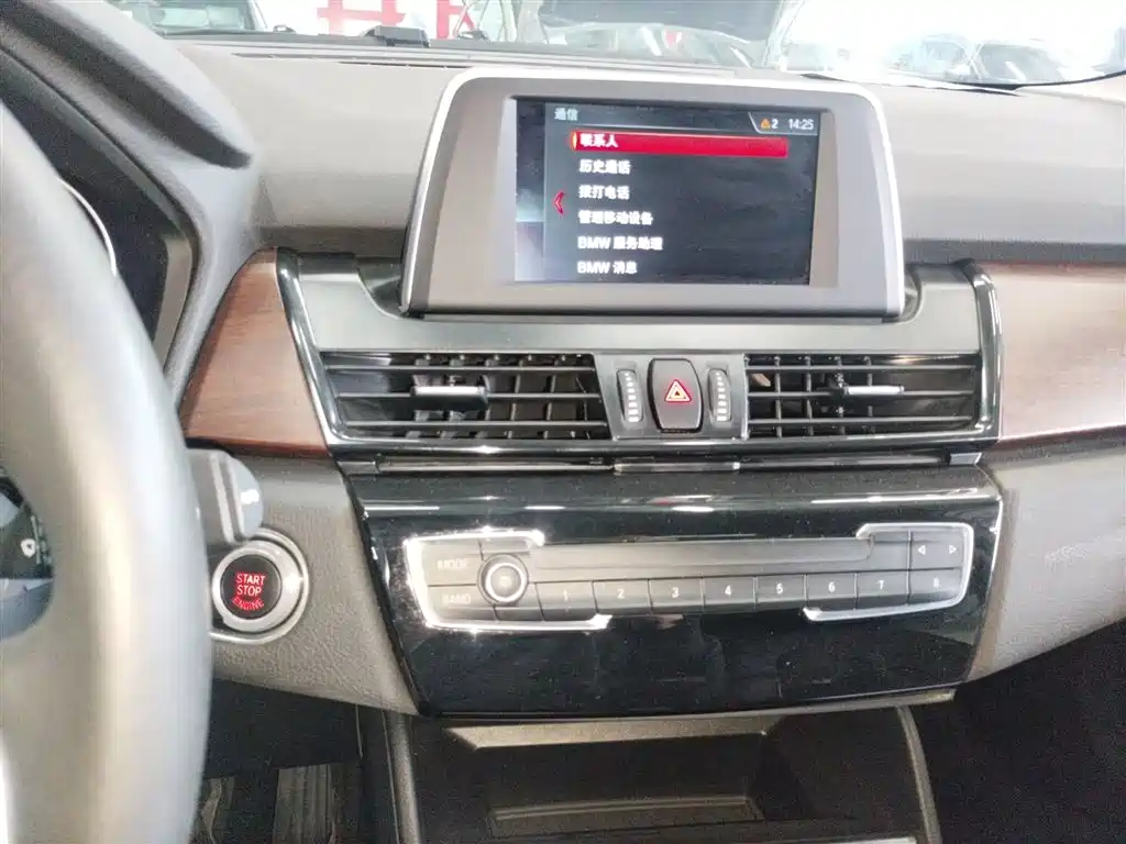 BMW 2 Series Gran Tourer — фото 13
