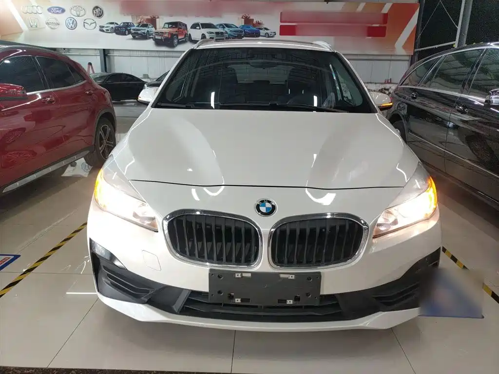 BMW 2 Series Gran Tourer — фото 3