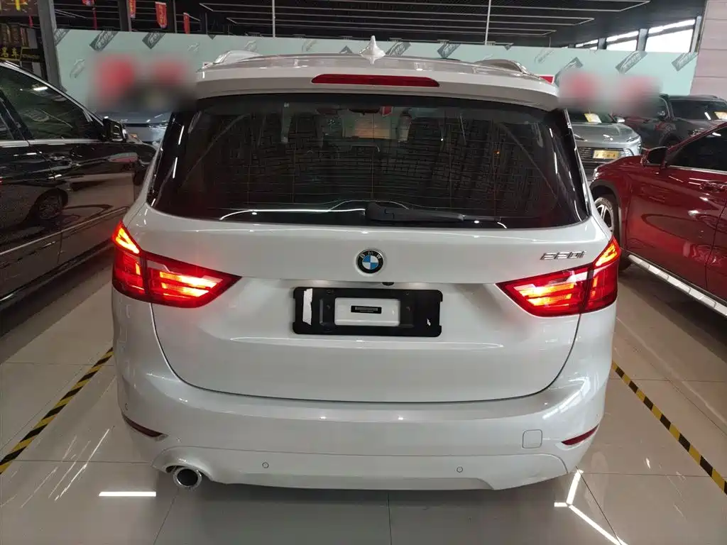 BMW 2 Series Gran Tourer — фото 6