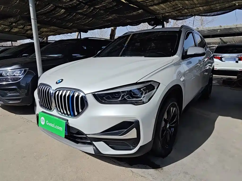 BMW X1 — фото 2