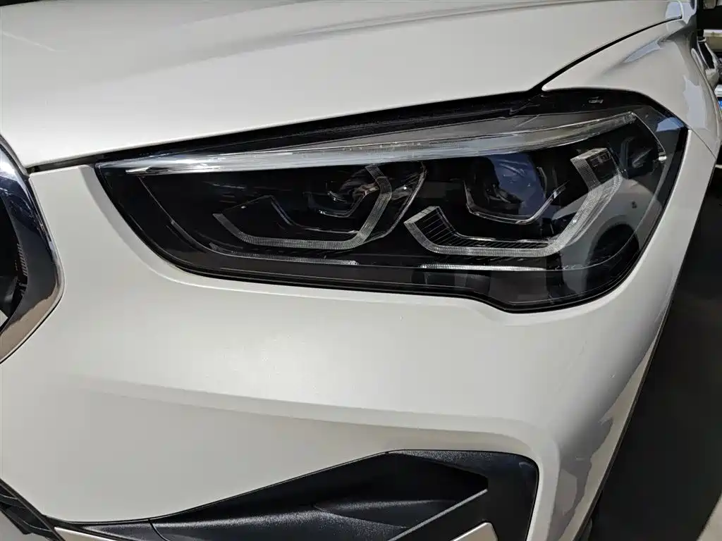 BMW X1 — фото 24
