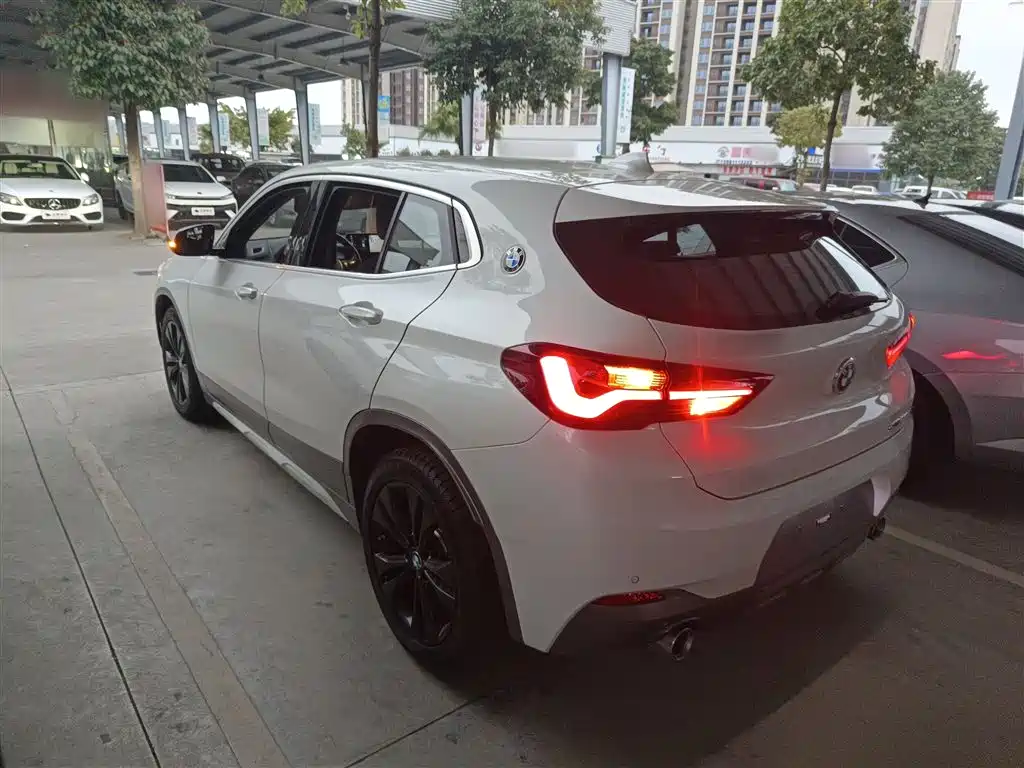 BMW X2 — фото 23