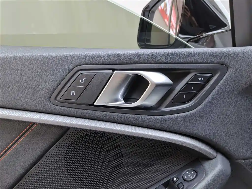 BMW 2 Series (Import) — фото 11