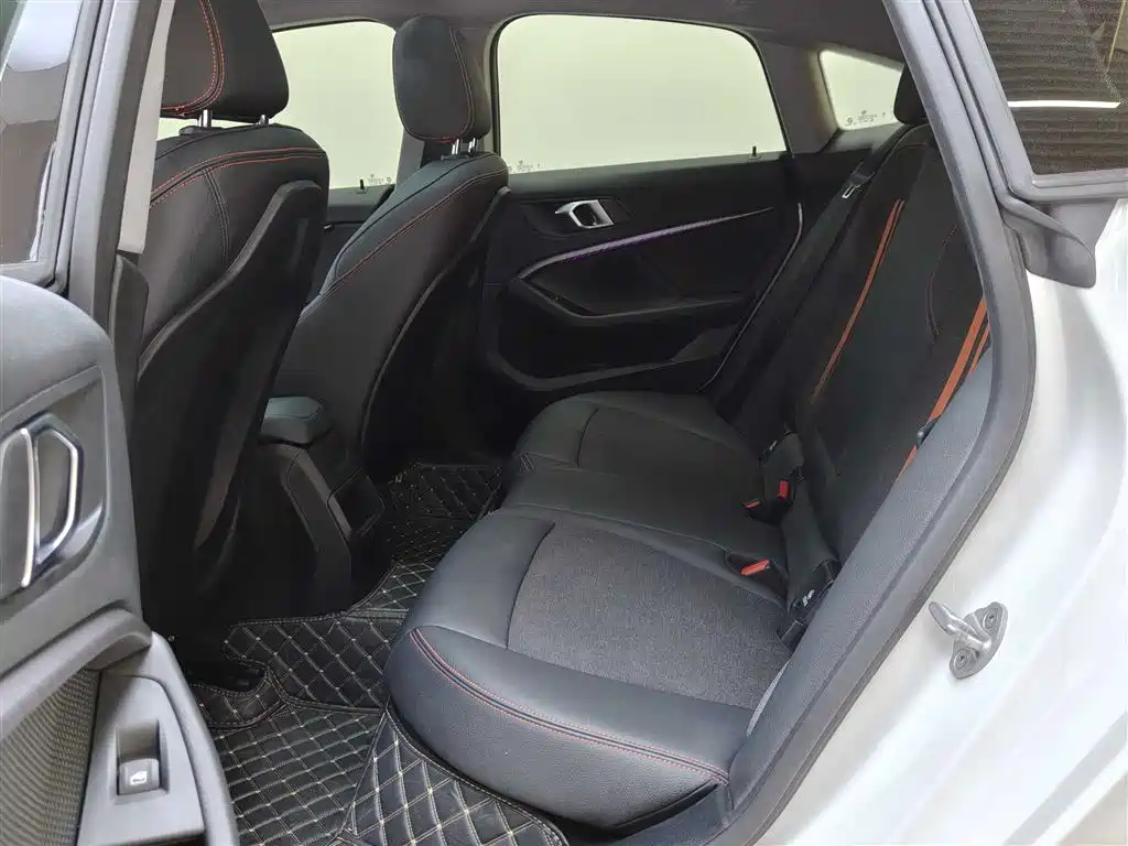BMW 2 Series (Import) — фото 10