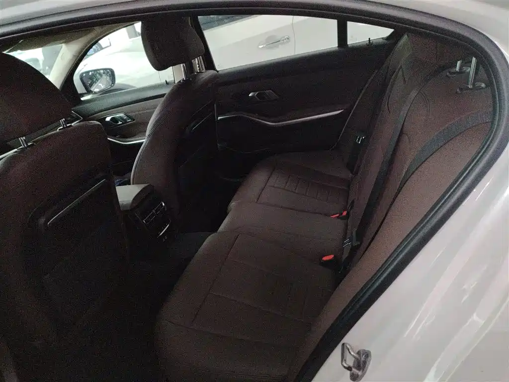 BMW 3 Series — фото 17