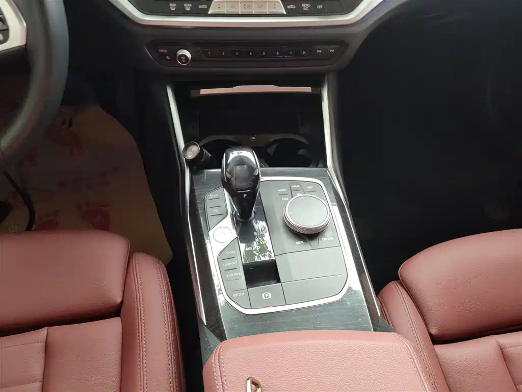 BMW 3 Series — фото 10