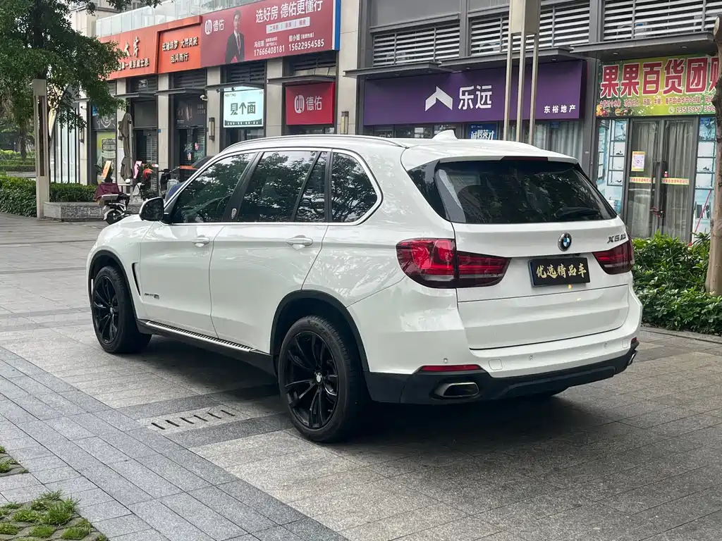 BMW X5 (Import) — фото 5