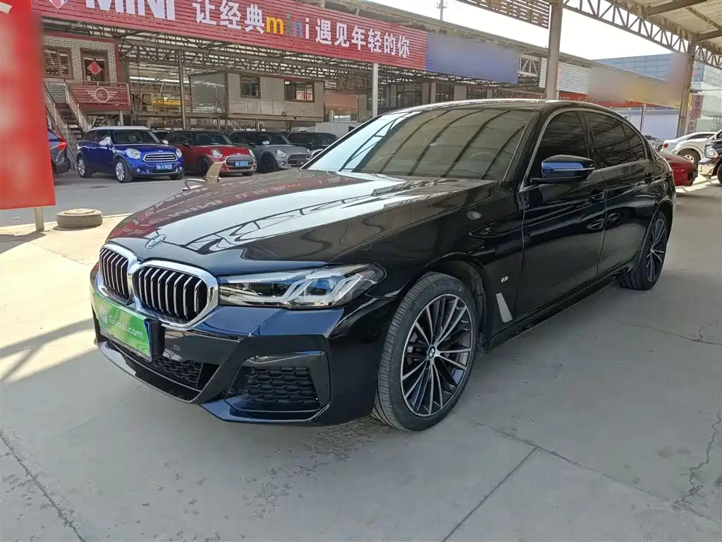 BMW 5 Series — фото 2