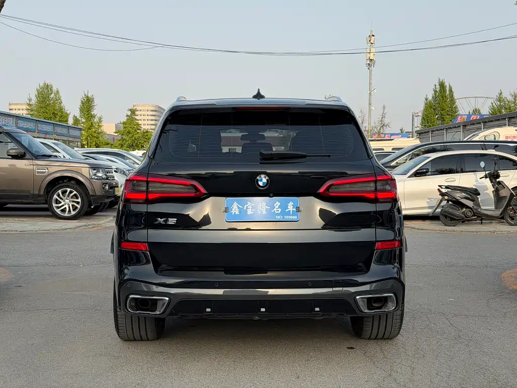 BMW X5 (Import) — фото 3