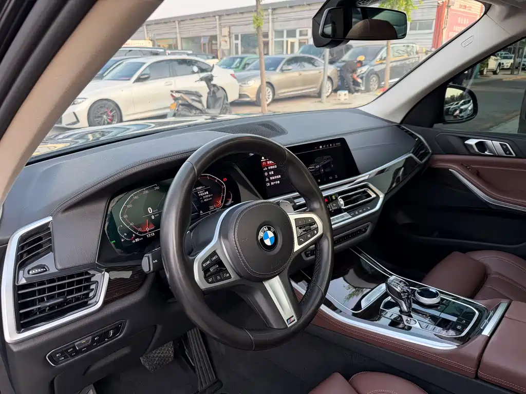 BMW X5 (Import) — фото 8