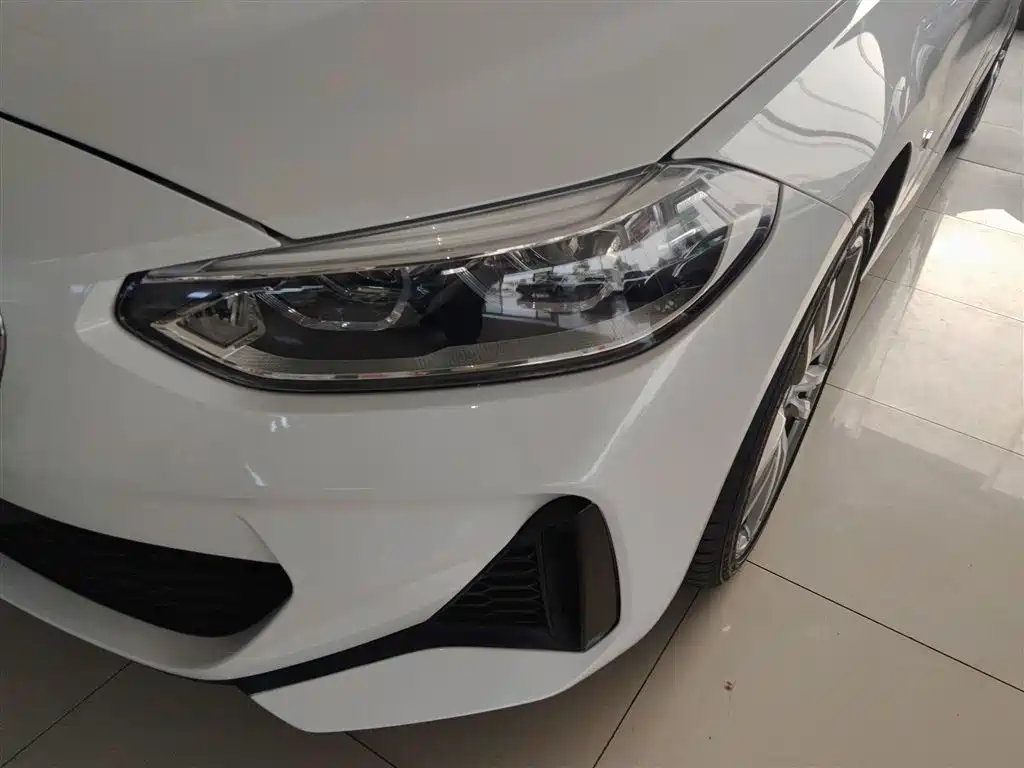 BMW 1 Series — фото 18