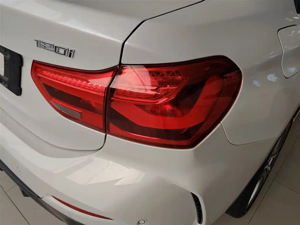 BMW 1 Series — фото 24
