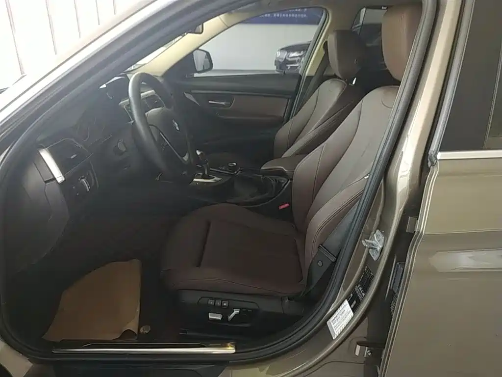 BMW 3 Series — фото 15