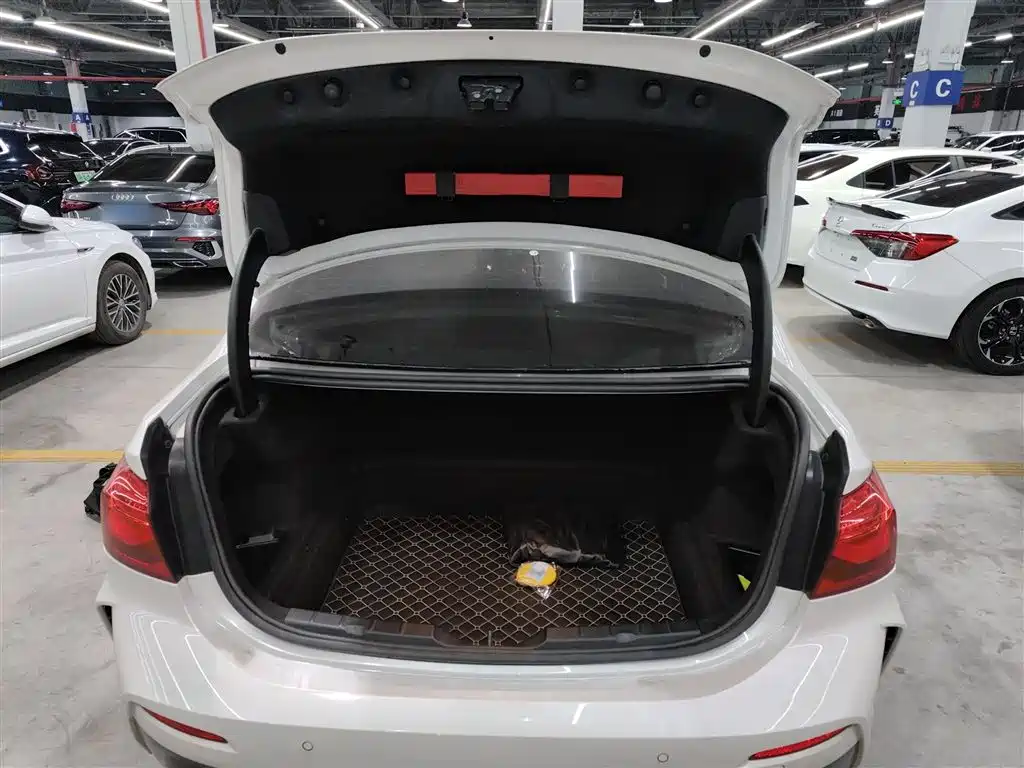 BMW 1 Series — фото 19