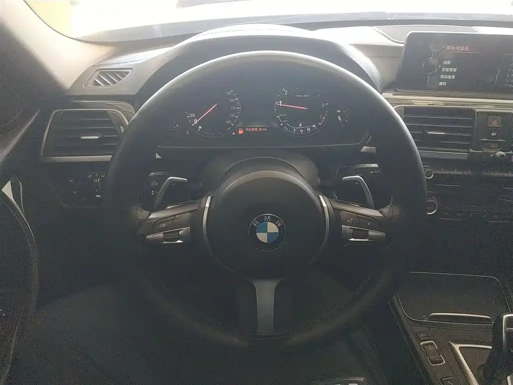 BMW 3 Series — фото 11