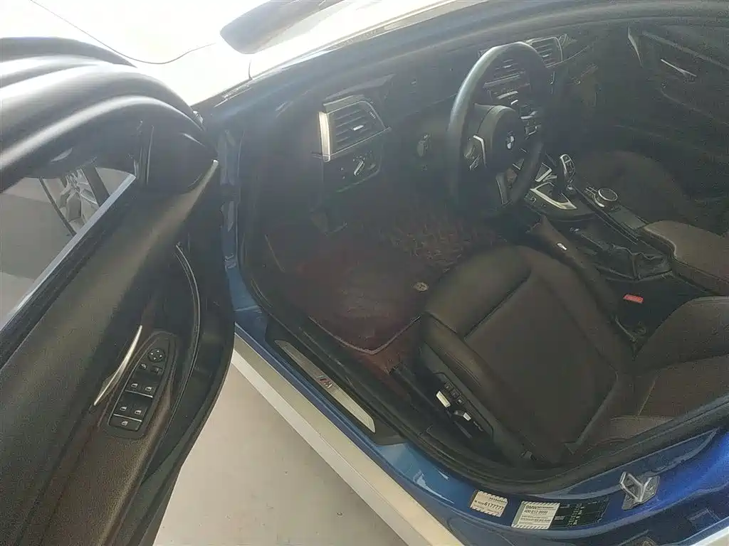 BMW 3 Series — фото 16