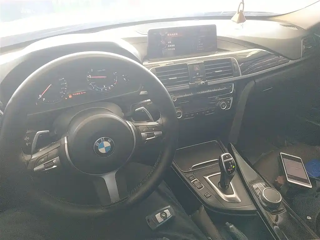 BMW 3 Series — фото 10