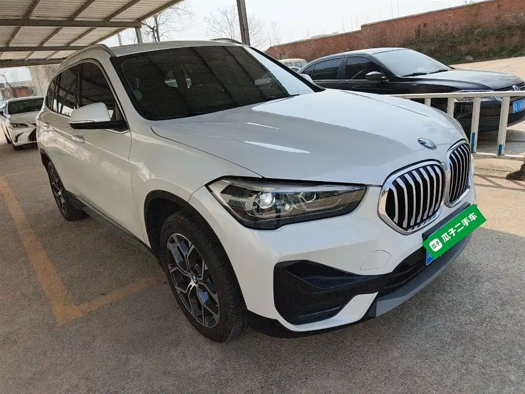 BMW X1 — фото 4