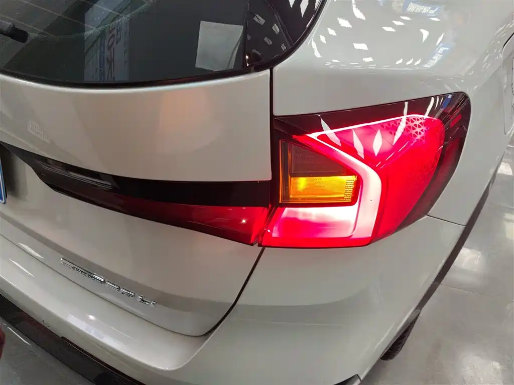 BMW X1 — фото 24