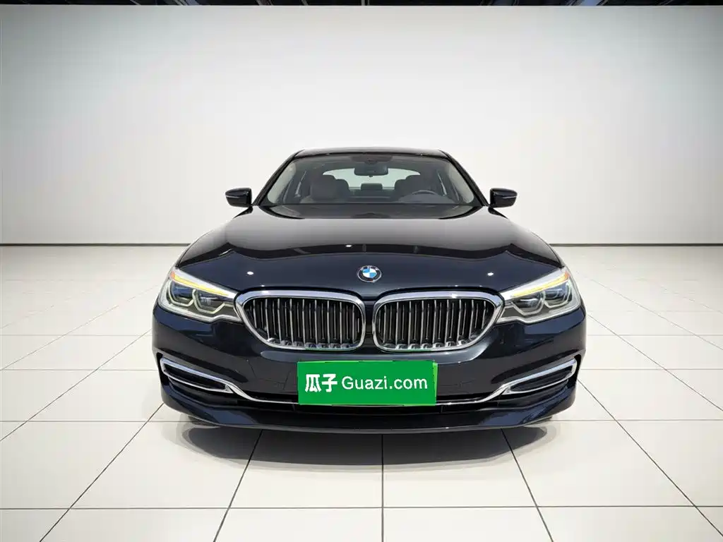 BMW 5 Series — фото 3