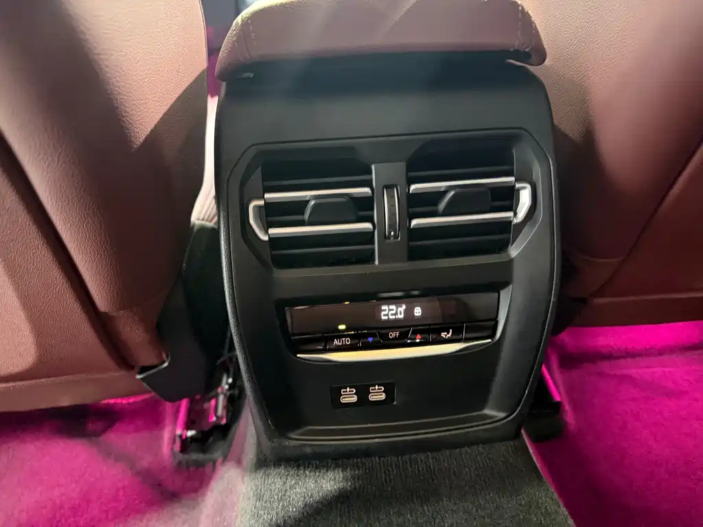 BMW 3 Series — фото 16