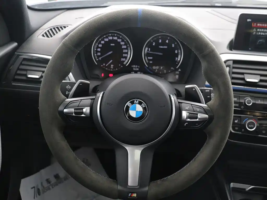 BMW 1 Series (Import) — фото 10