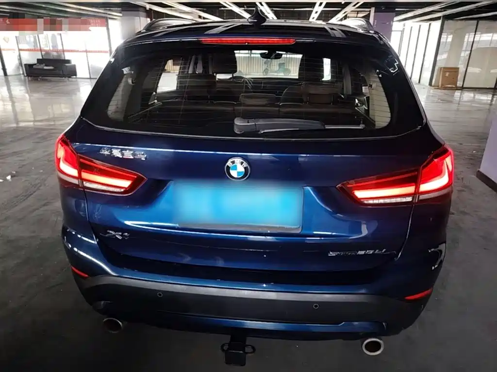 BMW X1 — фото 6