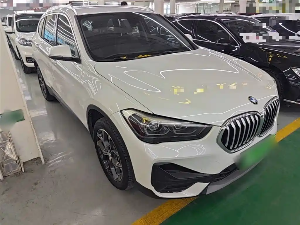 BMW X1 — фото 4
