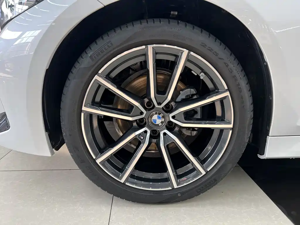 BMW 3 Series — фото 5