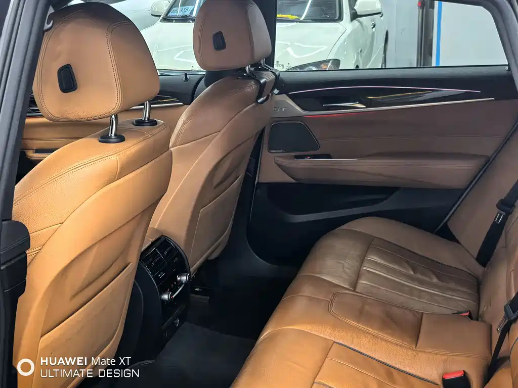 BMW 6 Series GT — фото 8