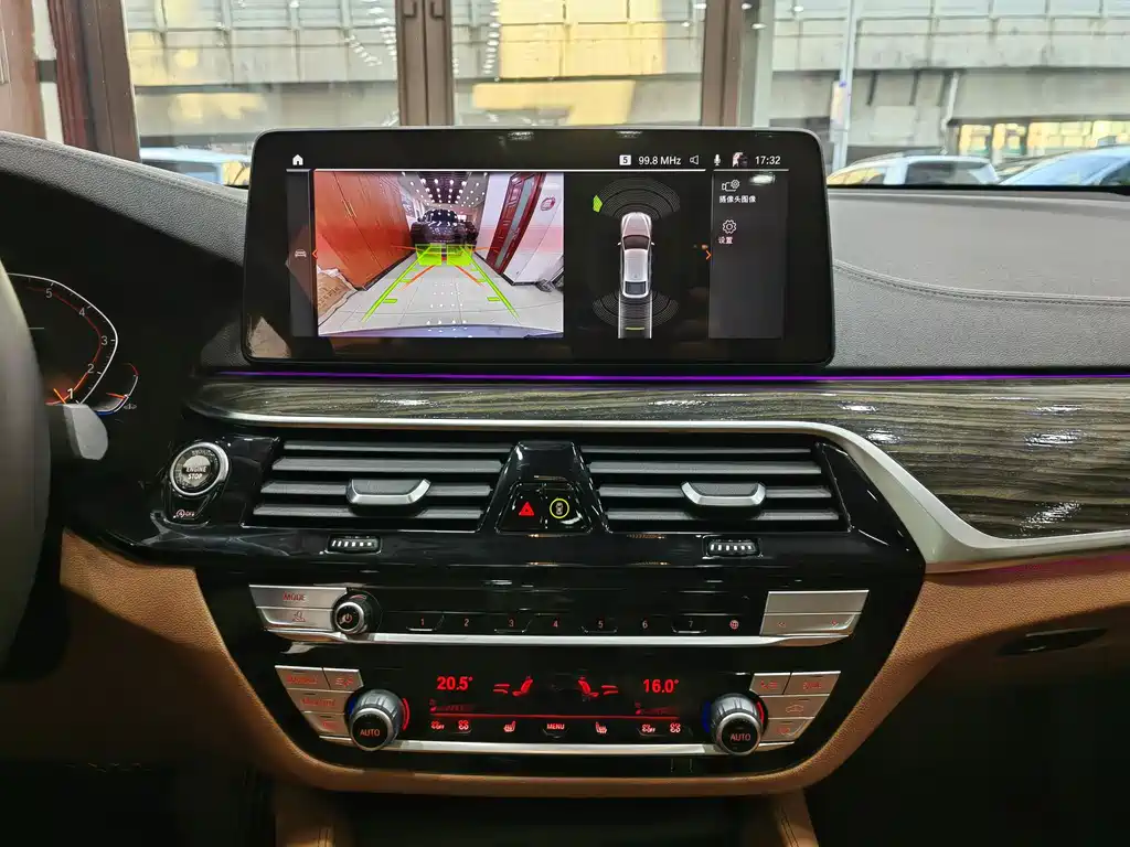 BMW 6 Series GT — фото 11