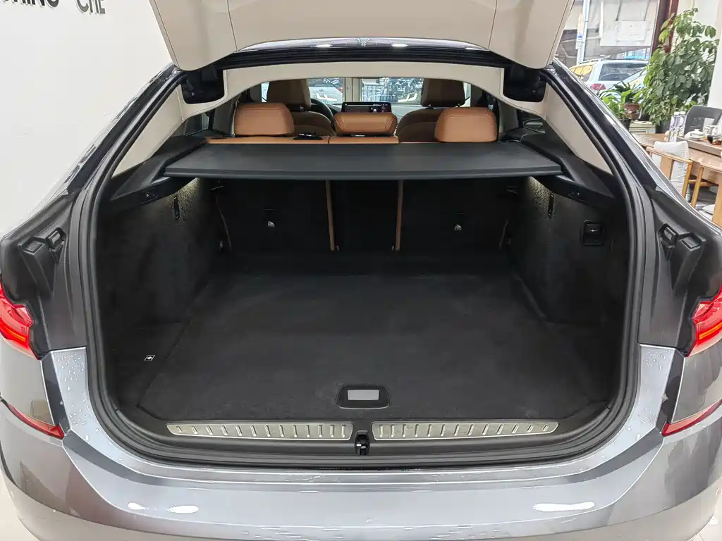 BMW 6 Series GT — фото 22