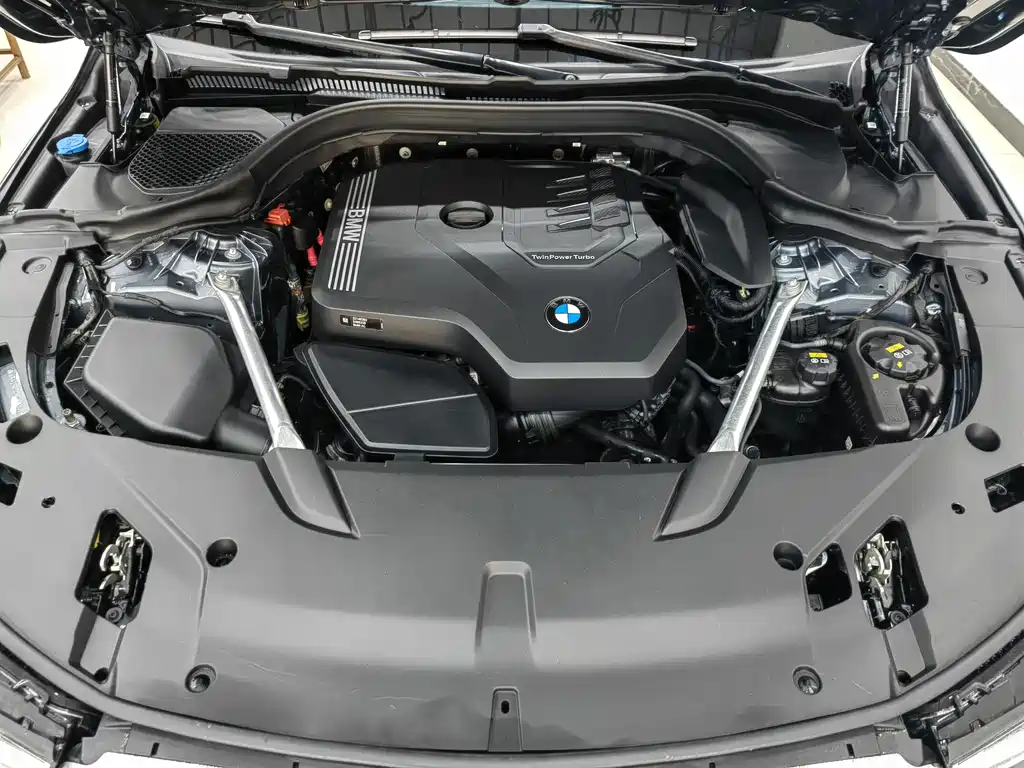 BMW 6 Series GT — фото 25